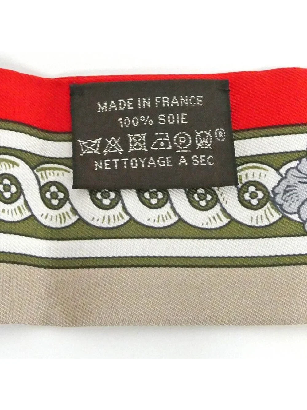 Hermes Twill Brides de Cour Silk Beige Red Scarf - Picture 6 of 6